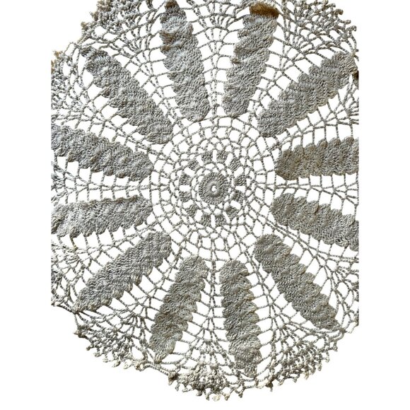 Handmade Cream Crocheted Harvest Wheat Doily 18" D Country French Core  Wedding - Picture 3 of 10